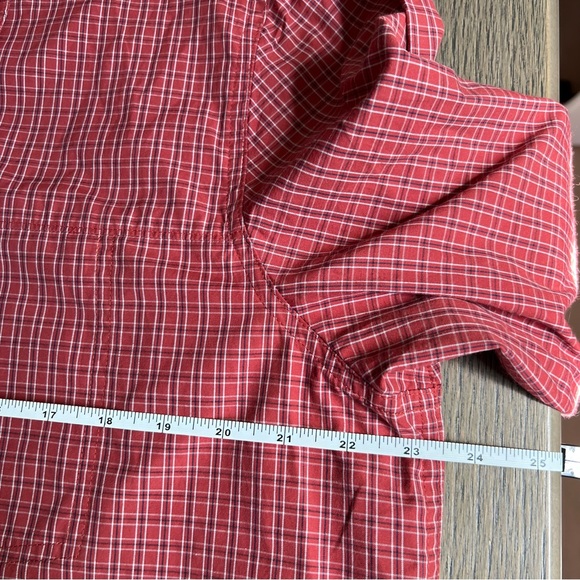 Toad & Co Insect Shield Organic Cotton Red Plaid Buttoned Down Long Sleeve Shirt - Picture 12 of 14